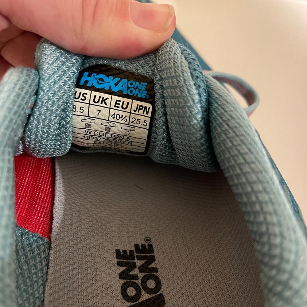 womens hoka clifton 5